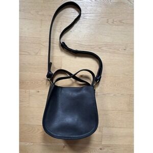 Madewell Black Leather The Sydney Bucket Bag Crossbody Handbag Brass Hardware